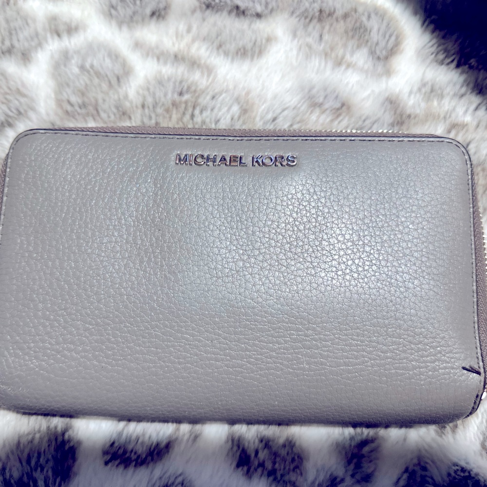 Michael Kors wallet